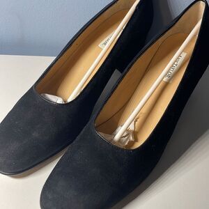 Ann Taylor Black Suede Slip On Block Heels Size 9